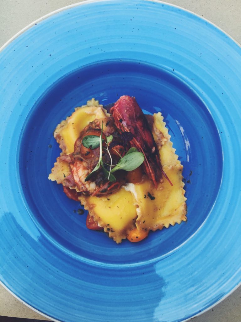 Plato de pasta en Corso Dodici, uno de los lugares donde comer en Cerdeña