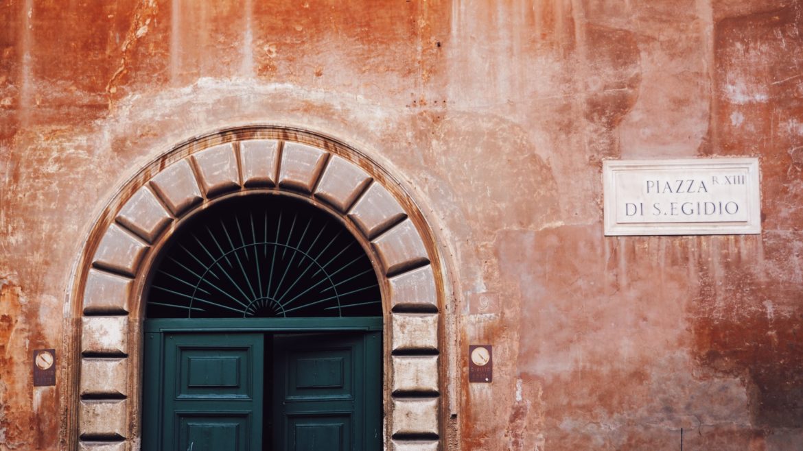 puerta en Trastevere